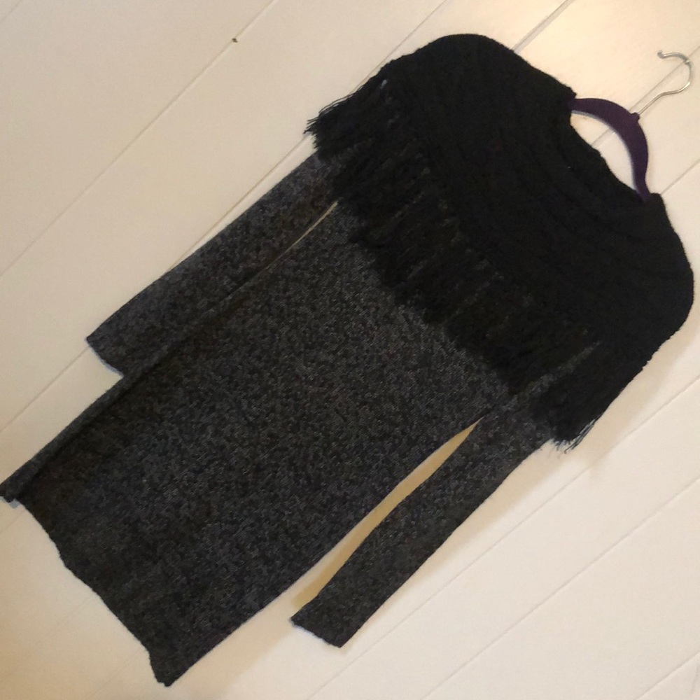 EUC Romeo and Juliet Couture sweater dress small